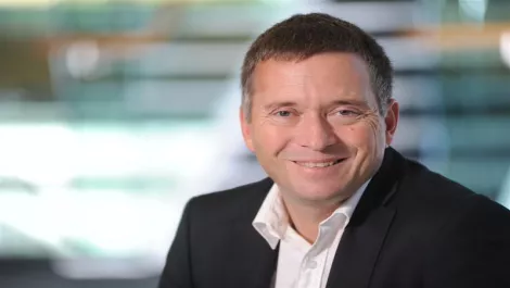 Spark customers offered special deal on Lightbox